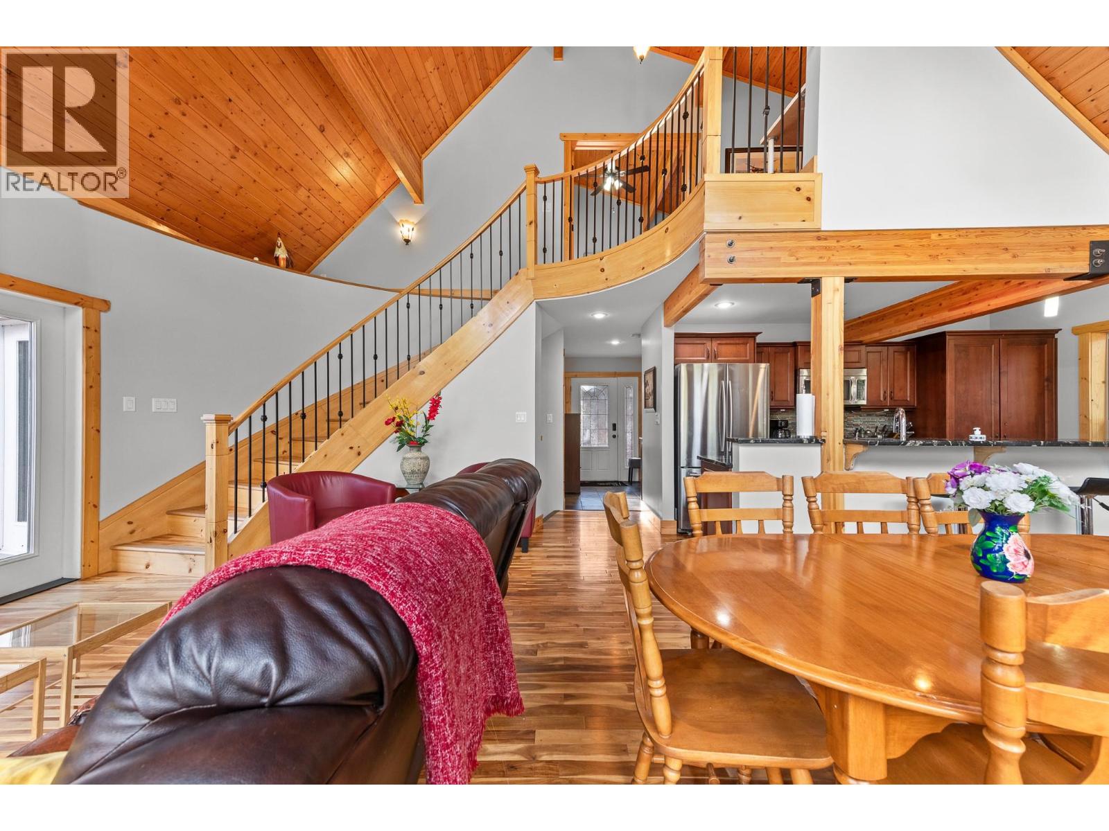 9881 Osprey Landing Drive, Wardner, British Columbia  V0B 2J0 - Photo 21 - 10390127