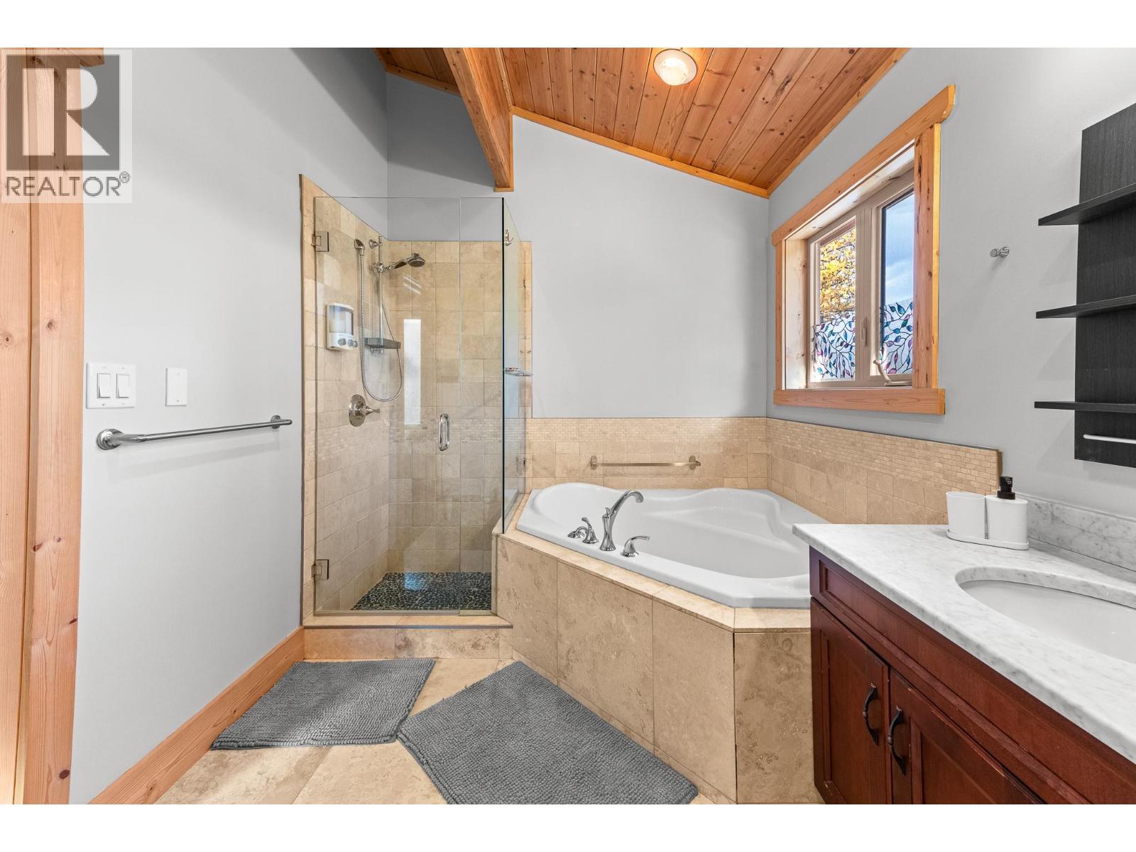 9881 Osprey Landing Drive, Wardner, British Columbia  V0B 2J0 - Photo 26 - 10390127
