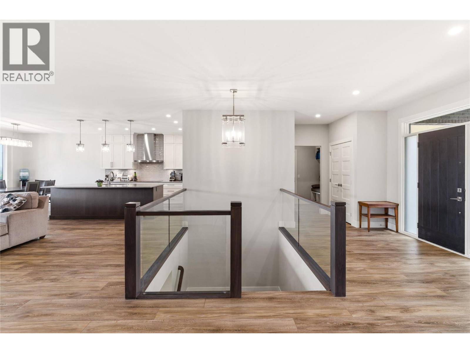 777 Acadia Street, Kelowna, British Columbia  V1V 0A8 - Photo 10 - 10390577