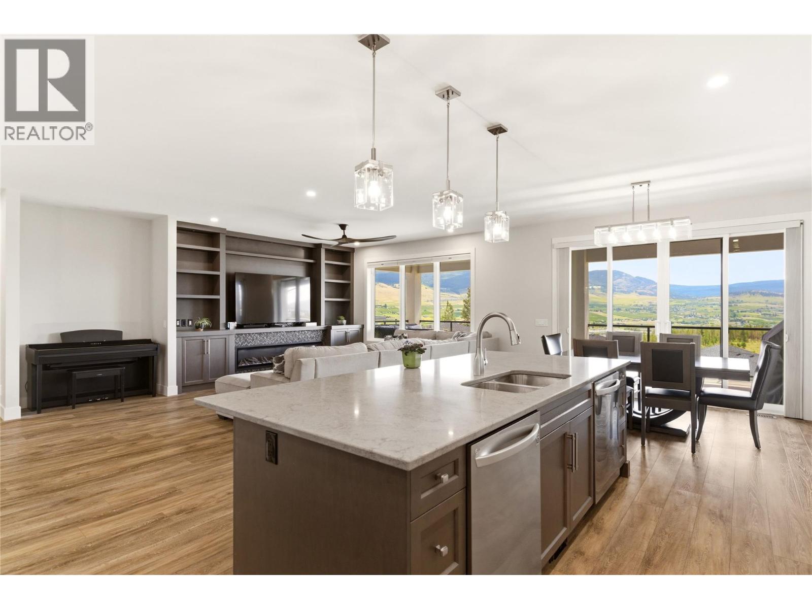 777 Acadia Street, Kelowna, British Columbia  V1V 0A8 - Photo 11 - 10390577