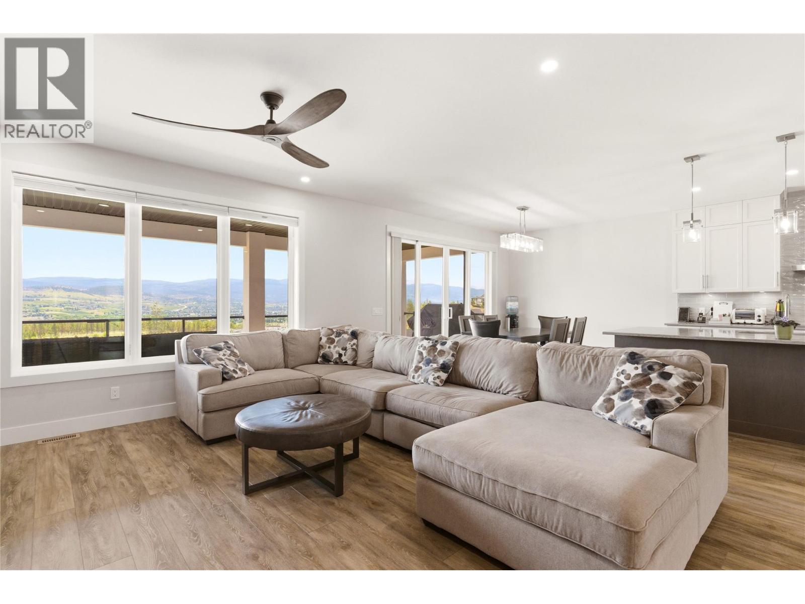 777 Acadia Street, Kelowna, British Columbia  V1V 0A8 - Photo 14 - 10390577