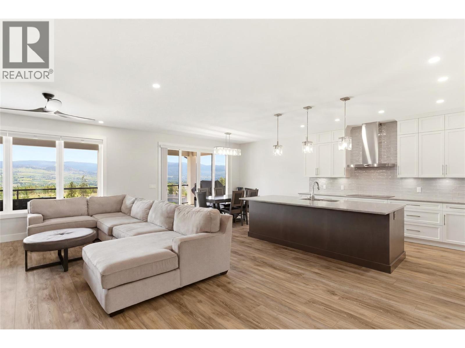 777 Acadia Street, Kelowna, British Columbia  V1V 0A8 - Photo 15 - 10390577
