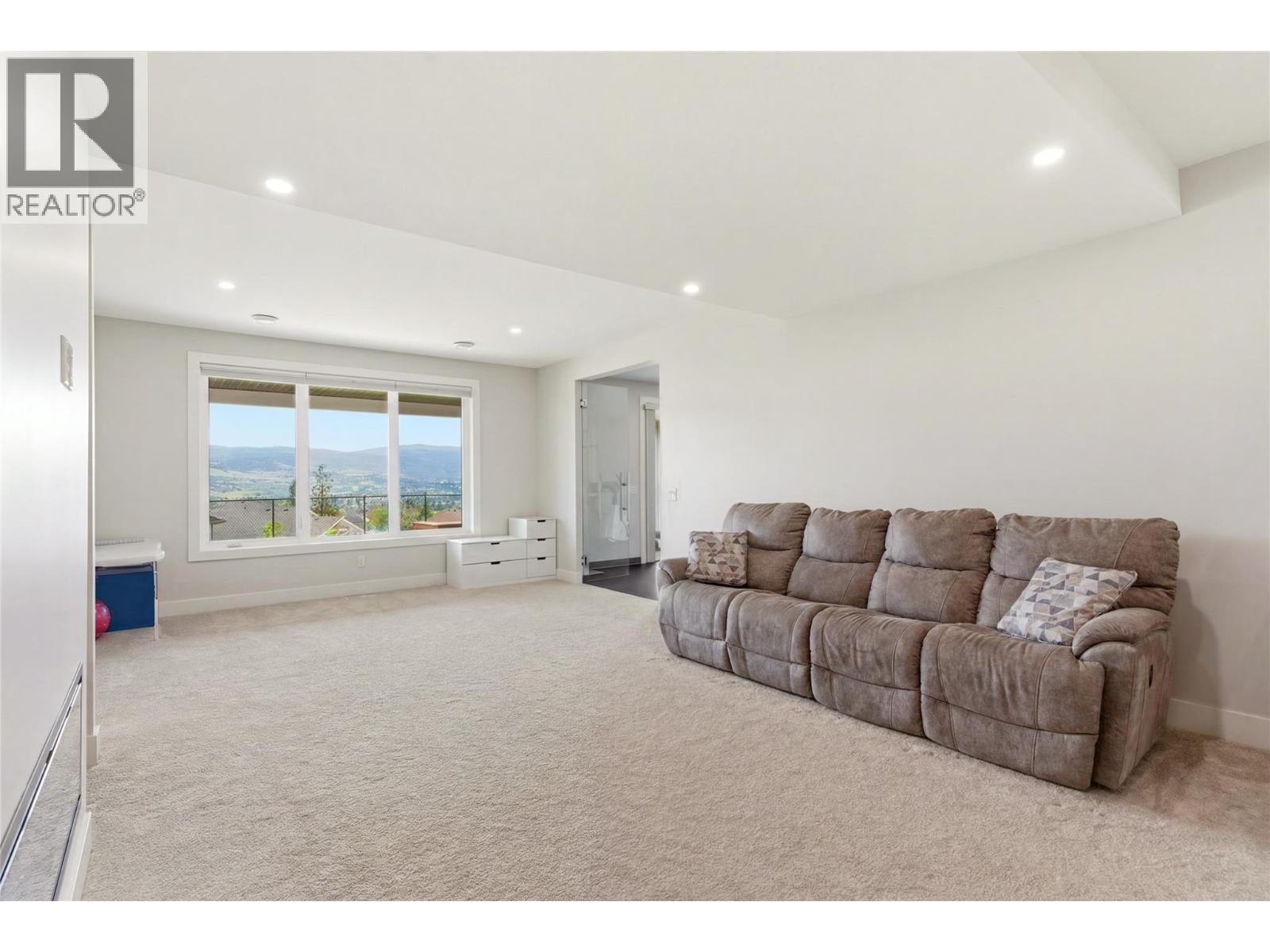 777 Acadia Street, Kelowna, British Columbia  V1V 0A8 - Photo 40 - 10390577