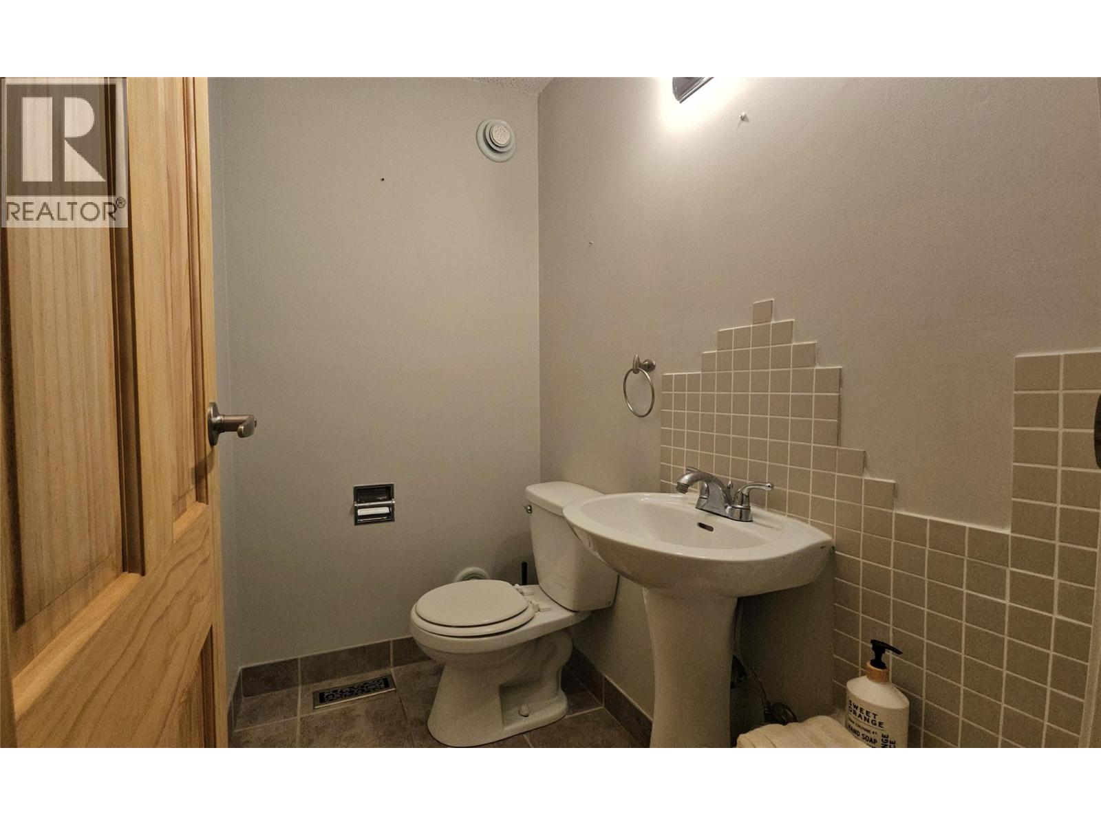 545 Lawrence Avenue Unit# B, Kelowna, British Columbia  V1Y 6L8 - Photo 14 - 10390837