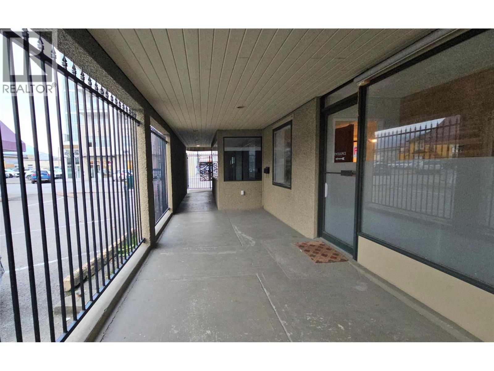 545 Lawrence Avenue Unit# B, Kelowna, British Columbia  V1Y 6L8 - Photo 2 - 10390837