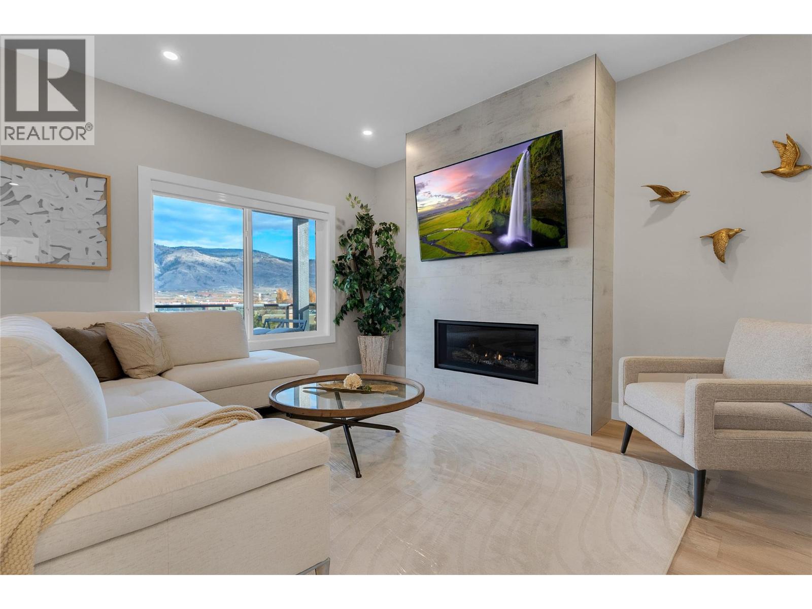 6811 Nighthawk Drive Unit# 102, Osoyoos, British Columbia  V0H 1V5 - Photo 3 - 10390776