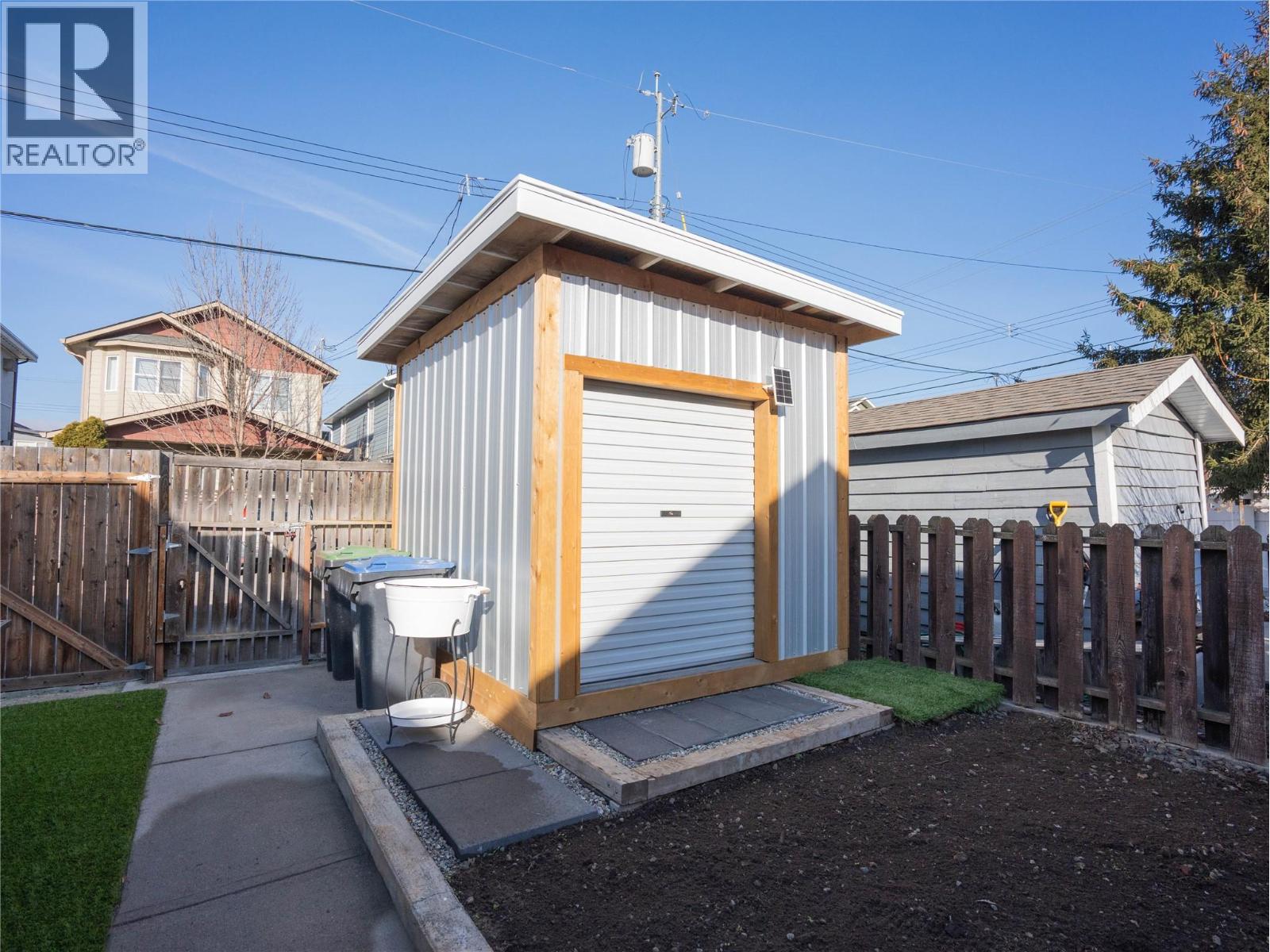 505 Rene Avenue, Penticton, British Columbia  V2A 1P1 - Photo 18 - 10390696
