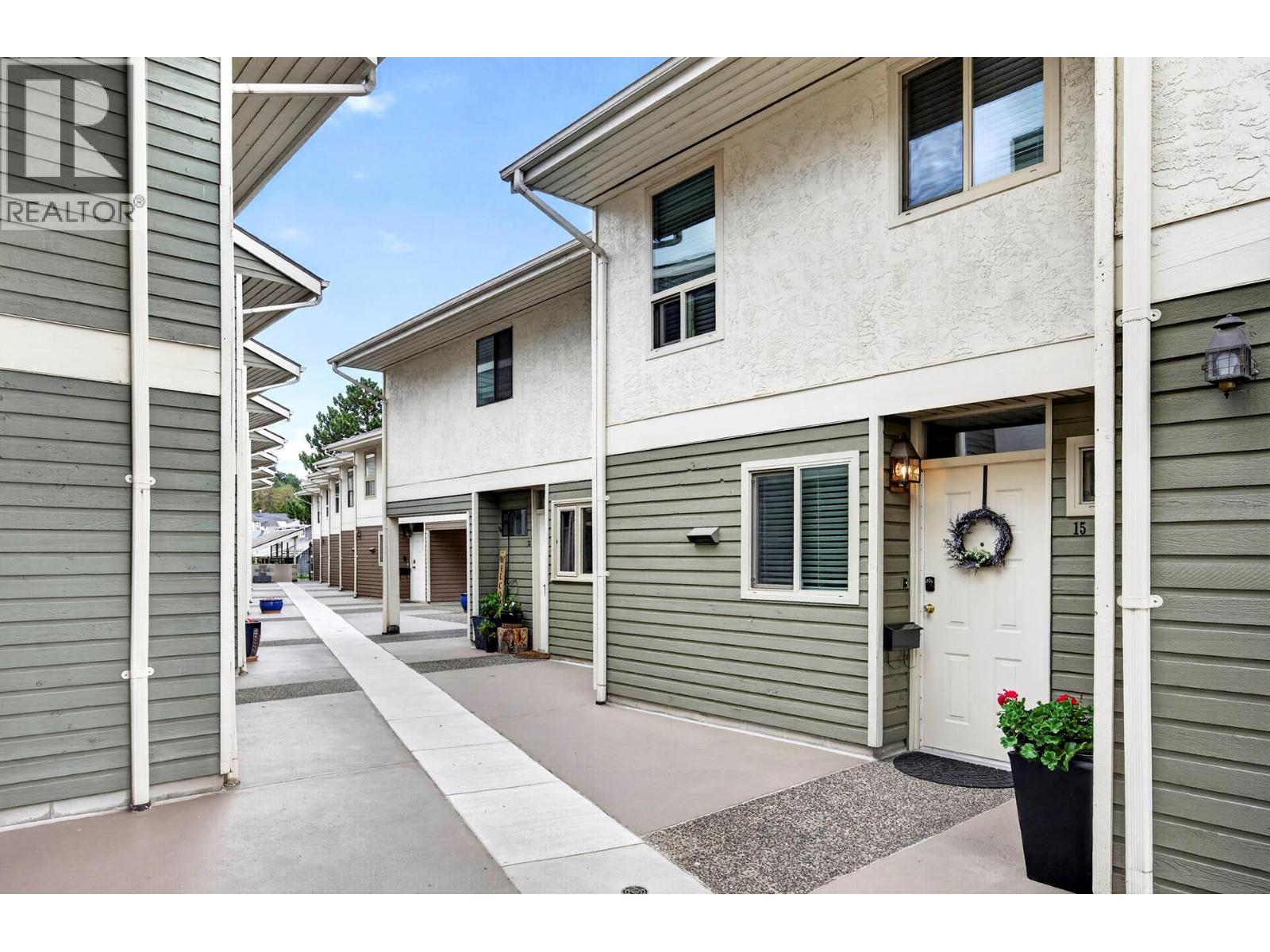145 Nicola Street Unit# 15, Kamloops, British Columbia  V2C 2P2 - Photo 2 - 10390198