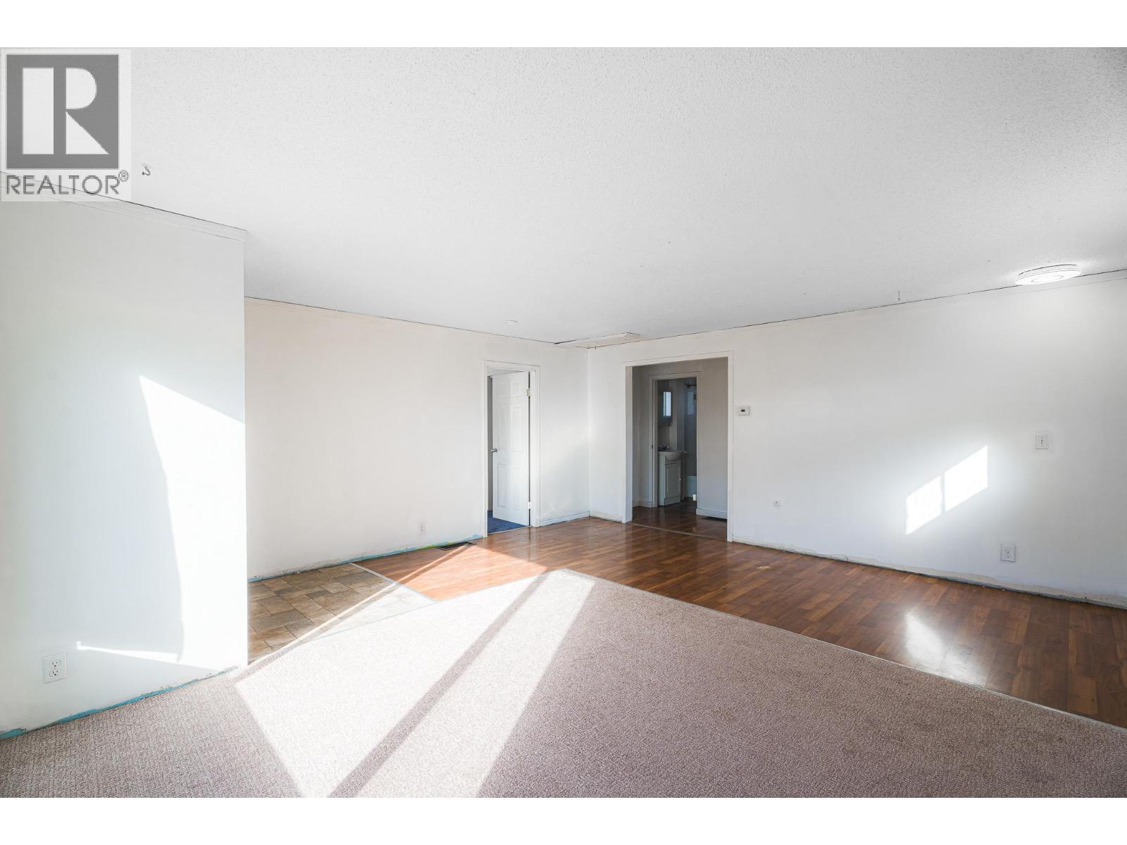 928 Sherbrooke Avenue, Kamloops, British Columbia  V2B 1W2 - Photo 4 - 10390889