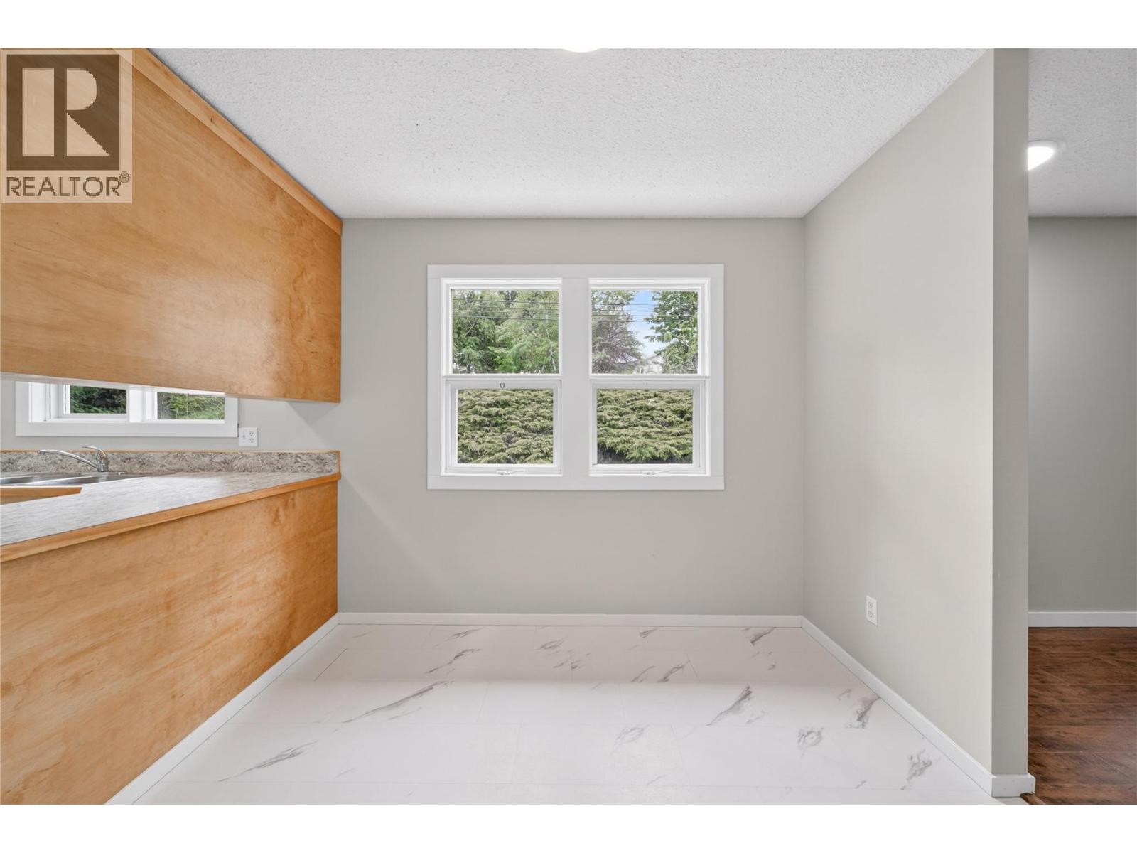 2731 Okanagan Avenue Ne, Salmon Arm, British Columbia  V1E 2T1 - Photo 15 - 10388950