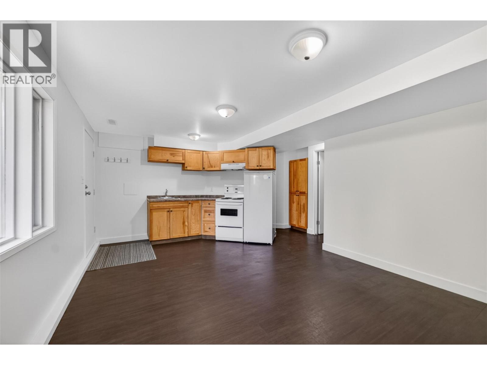 2731 Okanagan Avenue Ne, Salmon Arm, British Columbia  V1E 2T1 - Photo 41 - 10388950