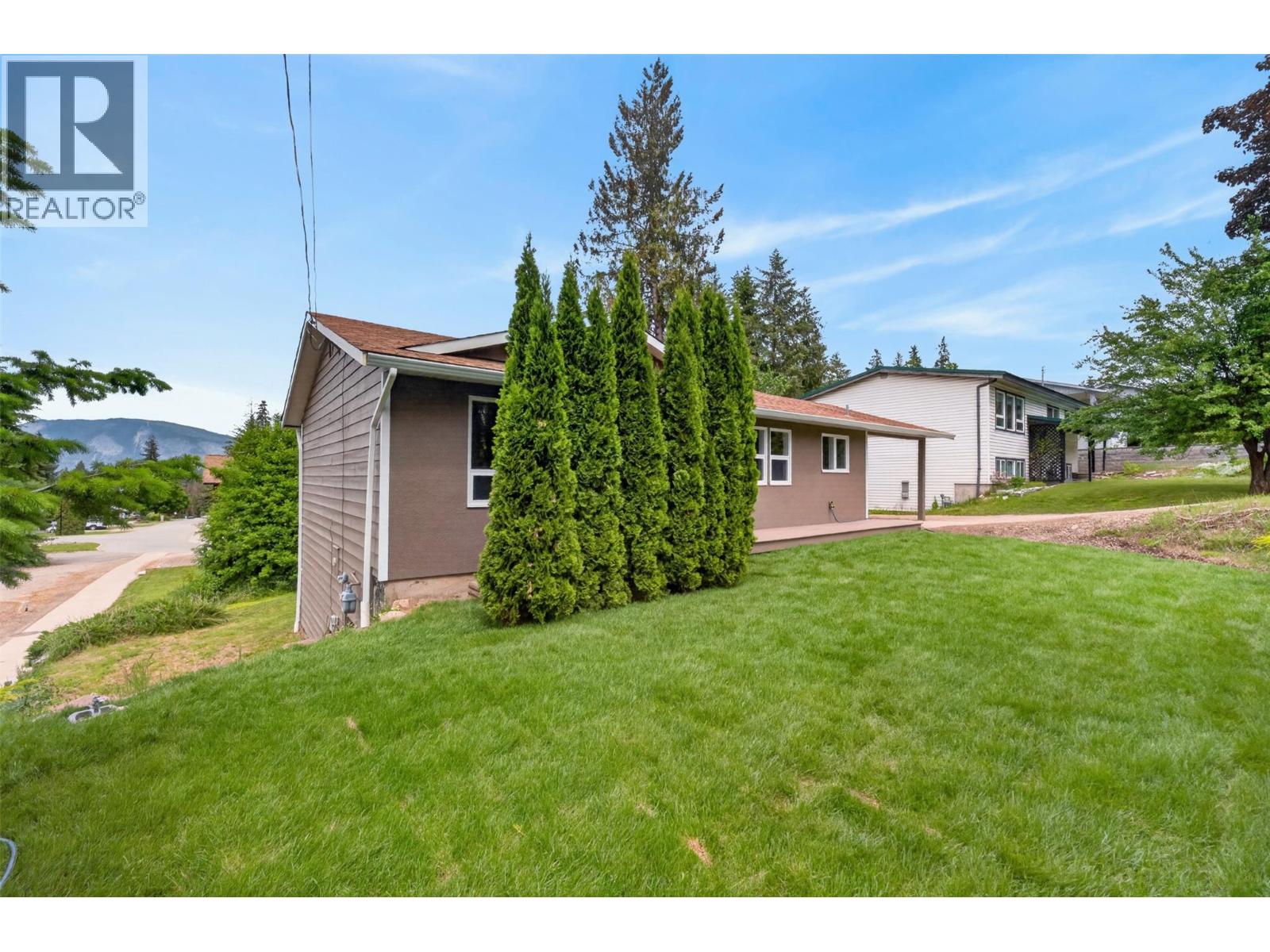 2731 Okanagan Avenue Ne, Salmon Arm, British Columbia  V1E 2T1 - Photo 59 - 10388950