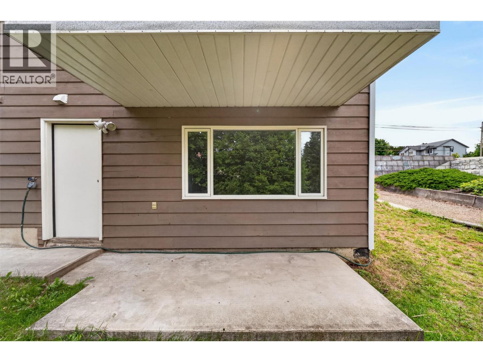 2731 Okanagan Avenue Ne, Salmon Arm, British Columbia  V1E 2T1 - Photo 70 - 10388950