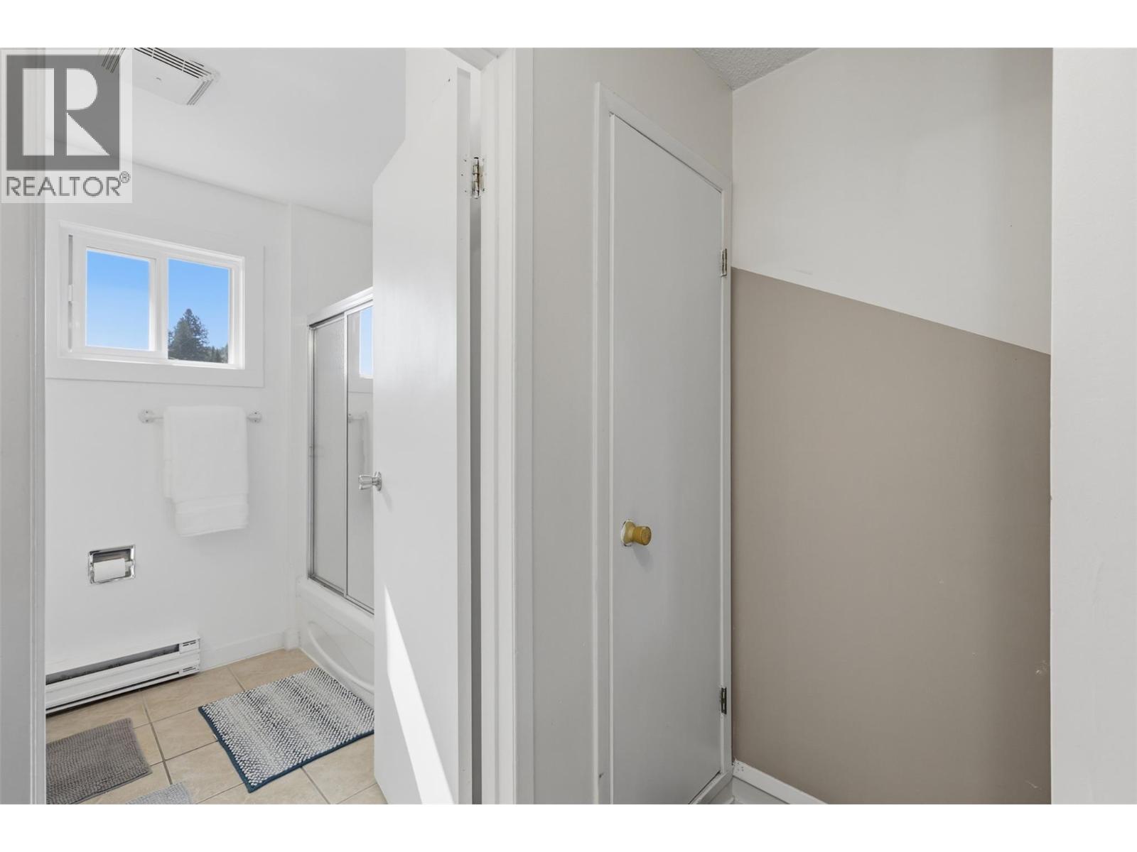 1605 Summit Drive Unit# 70, Kamloops, British Columbia  V2E 2A5 - Photo 25 - 10390810