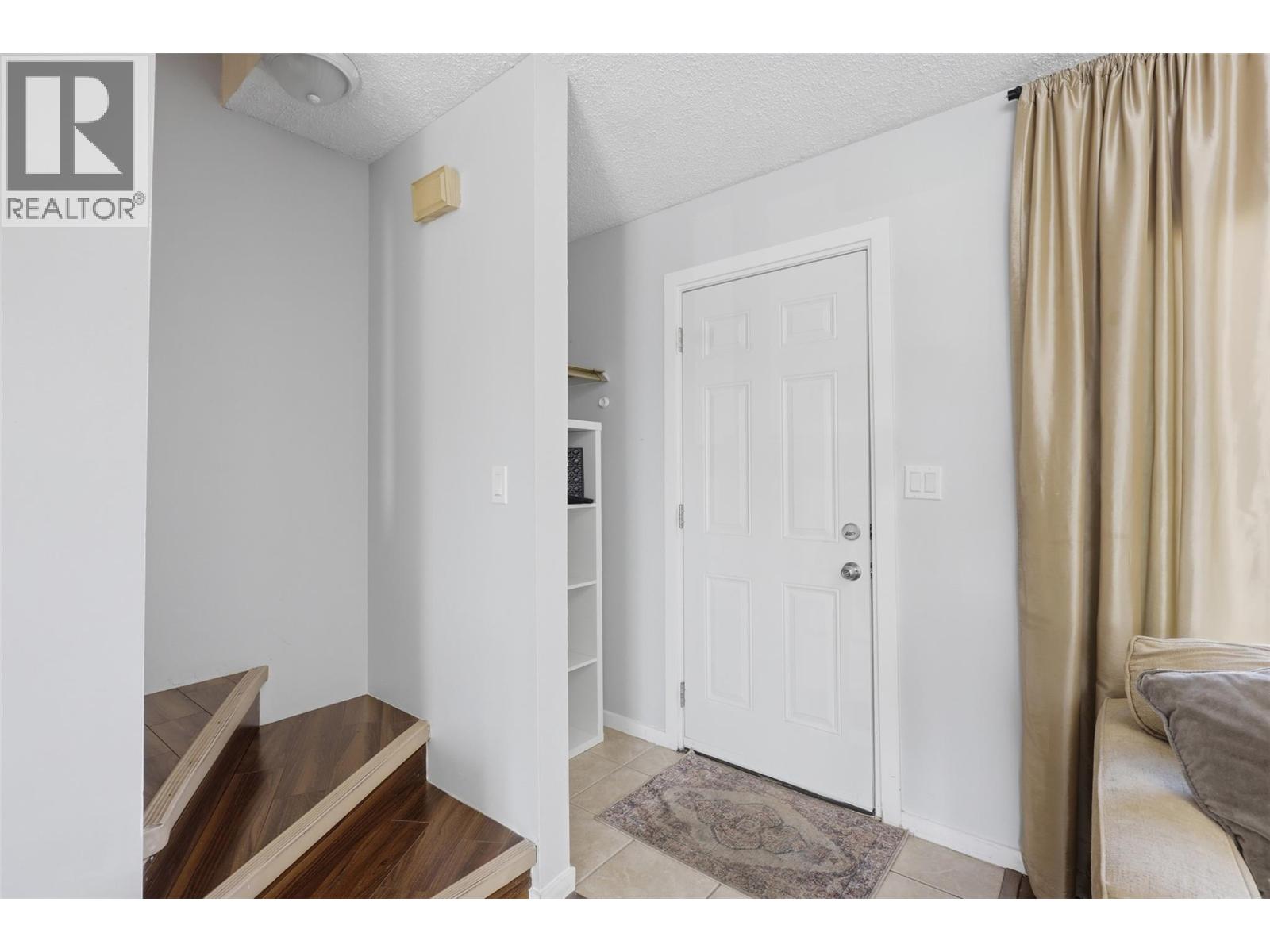 1605 Summit Drive Unit# 70, Kamloops, British Columbia  V2E 2A5 - Photo 4 - 10390810