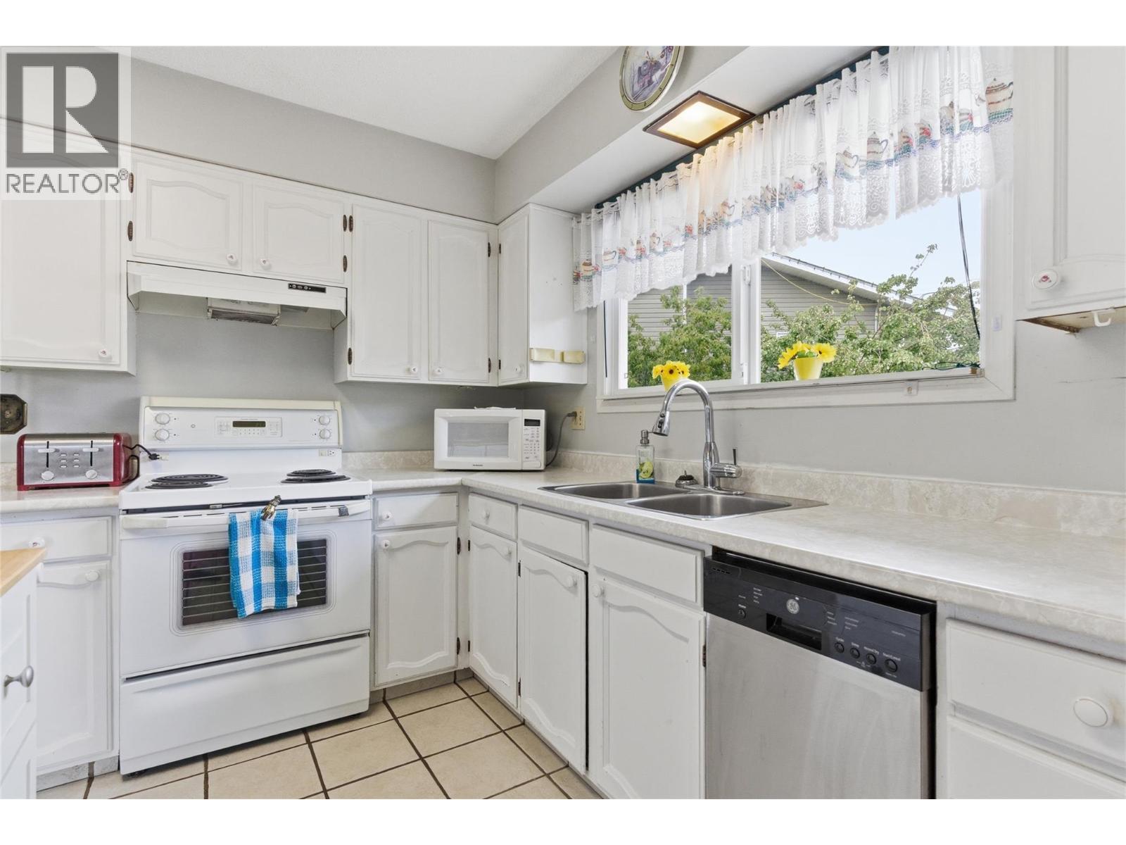 1332 Mesa Vista Drive, Ashcroft, British Columbia  V0K 1A0 - Photo 9 - 10390729