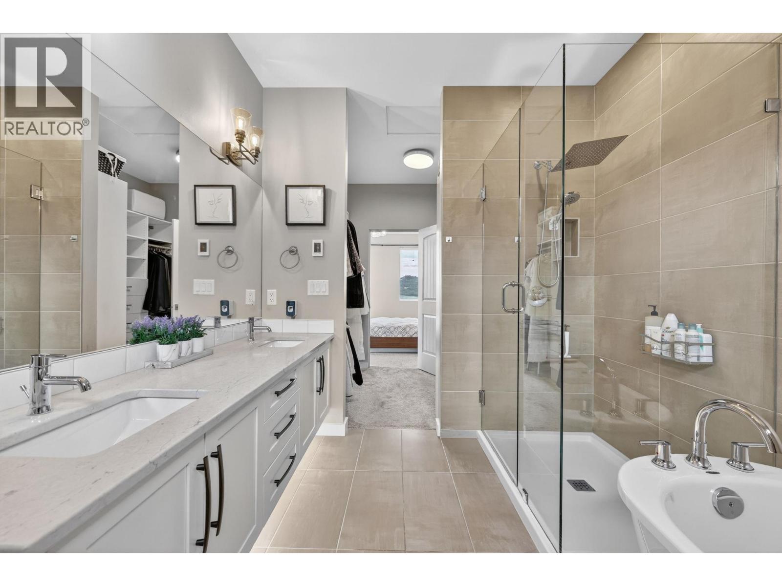 595 Vineyard Way N Unit# 1, Vernon, British Columbia  V1H 2M2 - Photo 33 - 10390666