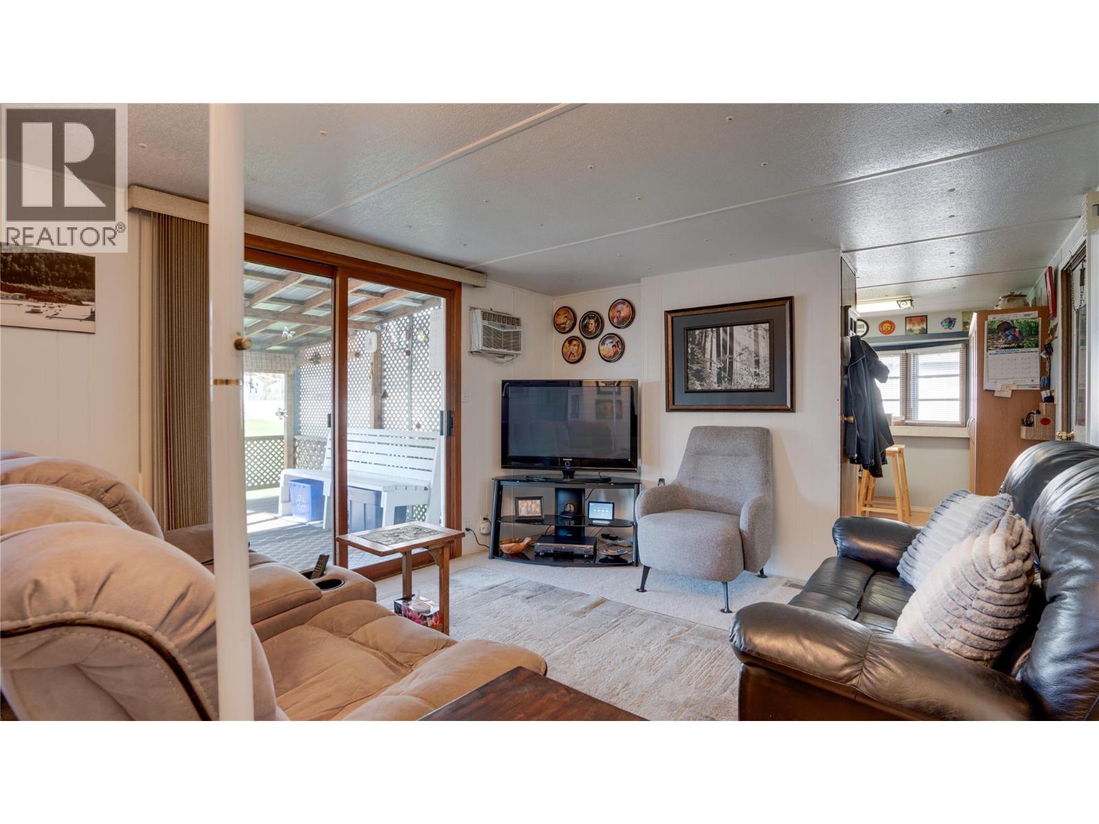 5595 27 Avenue, Vernon, British Columbia  V1T 7A3 - Photo 31 - 10390534