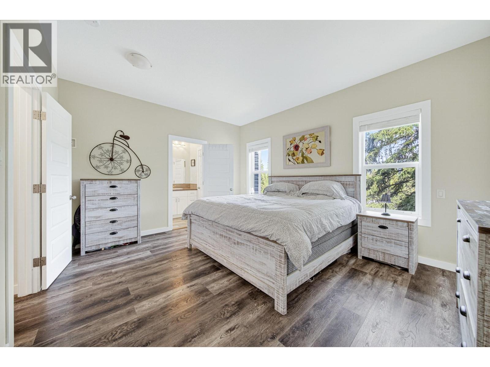 36 Driftwood Place, Elkford, British Columbia  V0B 1H0 - Photo 35 - 10389419