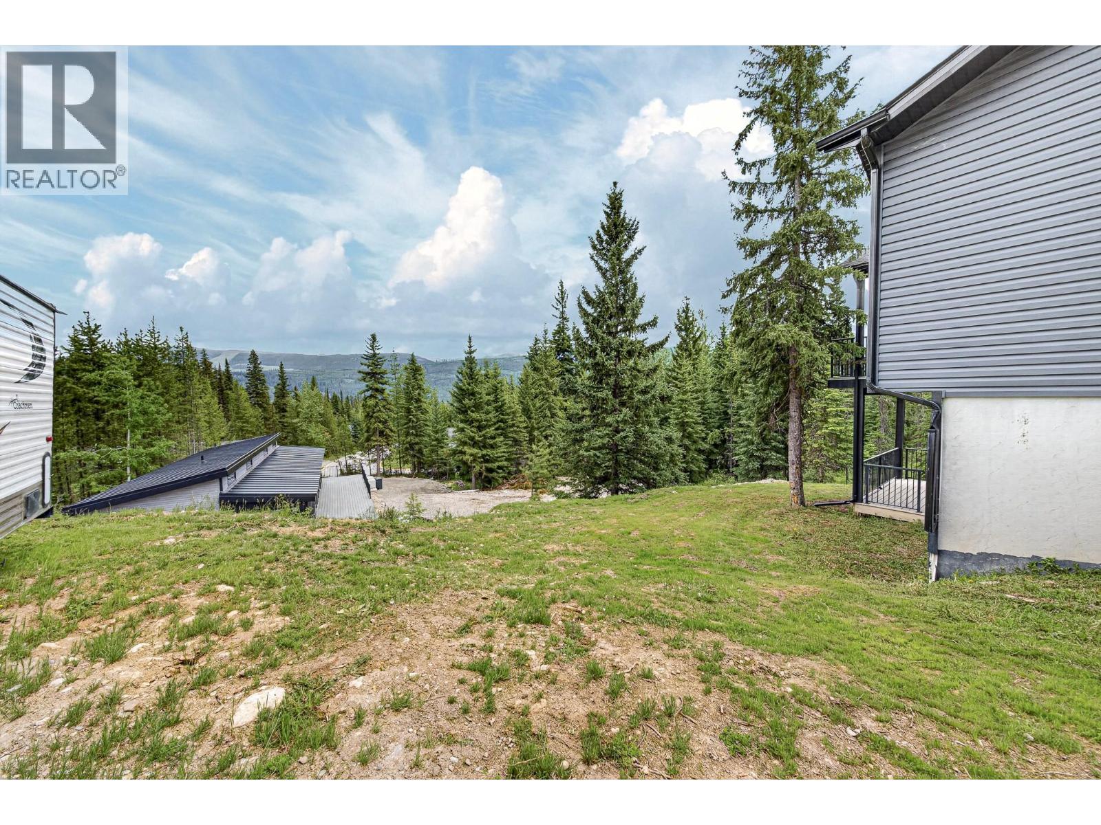 36 Driftwood Place, Elkford, British Columbia  V0B 1H0 - Photo 59 - 10389419