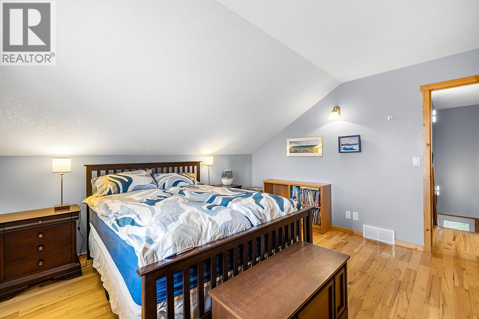 109 2nd Avenue S, Creston, British Columbia  V0B 1G3 - Photo 22 - 10390349