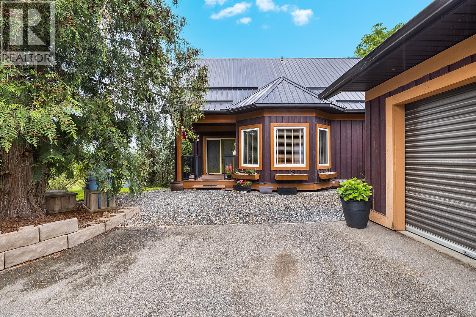 109 2nd Avenue S, Creston, British Columbia  V0B 1G3 - Photo 36 - 10390349
