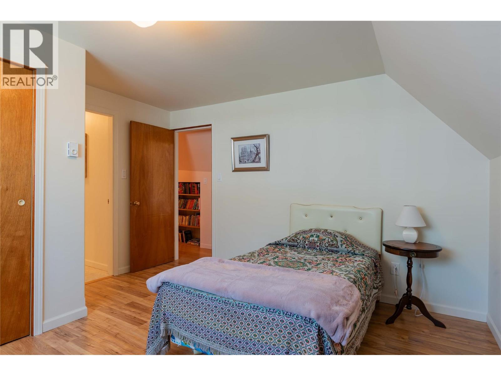 945 Thackeray Street, Warfield, British Columbia  V1R 2C3 - Photo 32 - 10390270