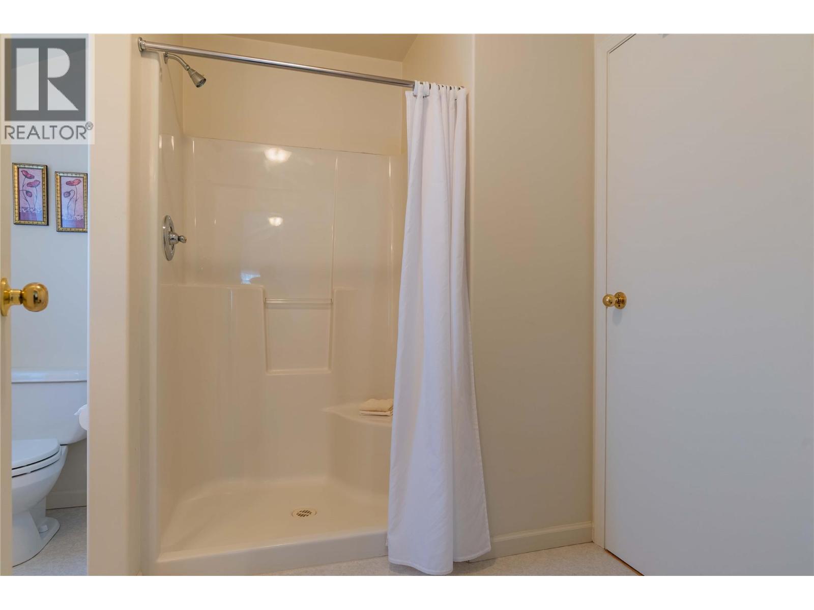 945 Thackeray Street, Warfield, British Columbia  V1R 2C3 - Photo 38 - 10390270