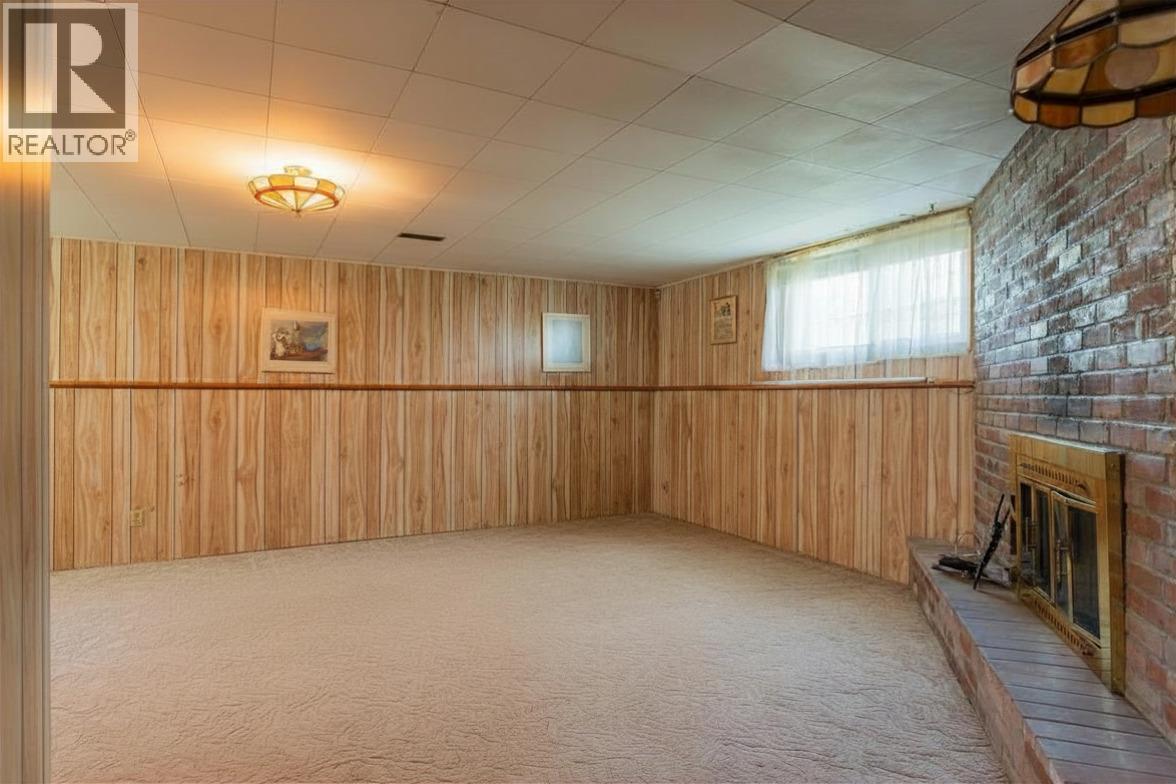 945 Thackeray Street, Warfield, British Columbia  V1R 2C3 - Photo 46 - 10390270