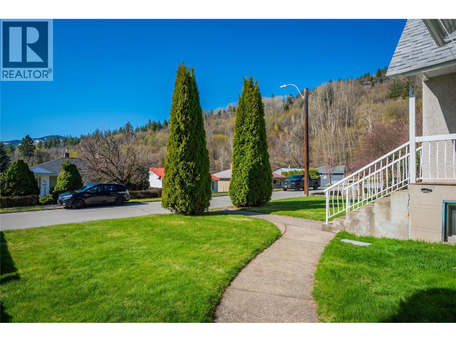 945 Thackeray Street, Warfield, British Columbia  V1R 2C3 - Photo 58 - 10390270
