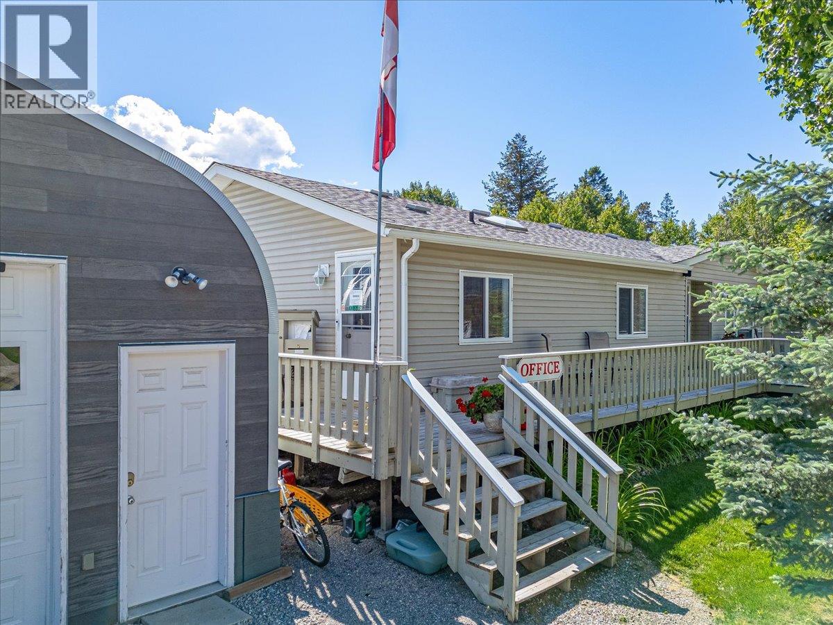 1474 93 95 Highway, Windermere, British Columbia  V0B 2L1 - Photo 19 - 10390884