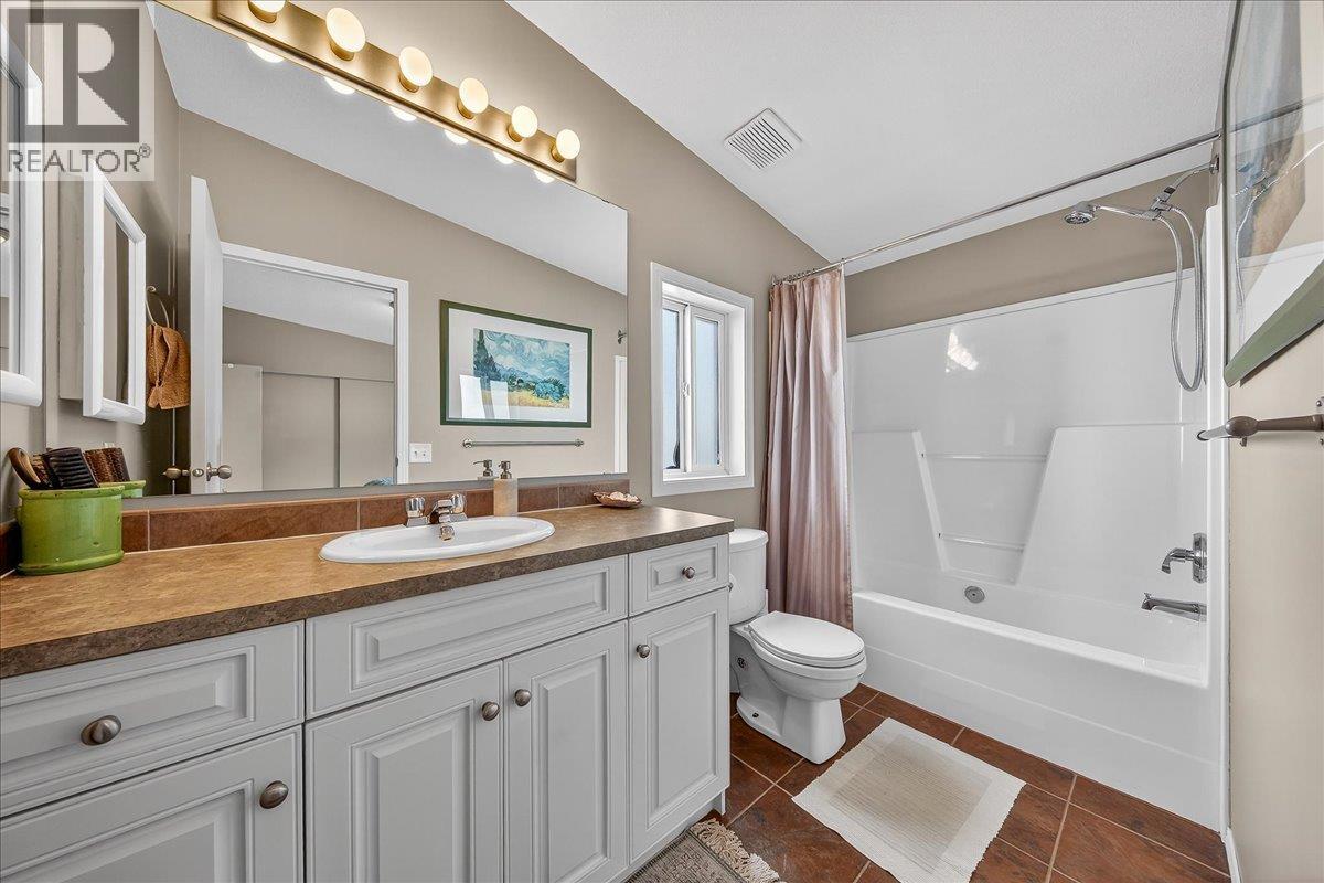 1474 93 95 Highway, Windermere, British Columbia  V0B 2L1 - Photo 33 - 10390884