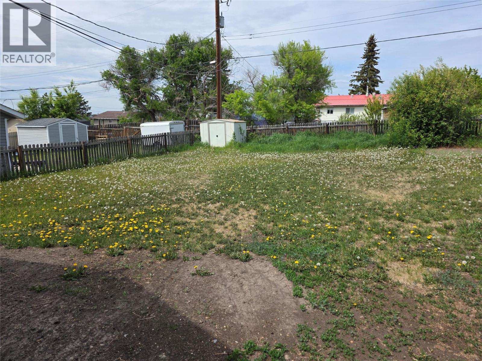 700 99 Avenue, Dawson Creek, British Columbia  V1G 1T4 - Photo 14 - 10390908