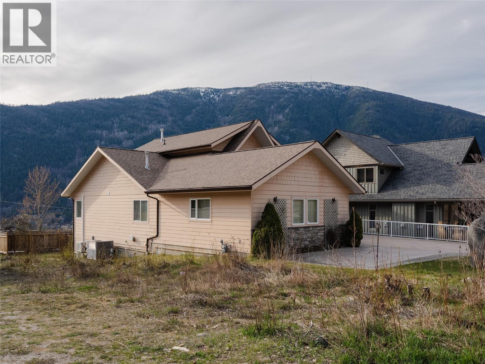 449 Hampton Gray Place, Nelson, British Columbia  V1L 7A8 - Photo 73 - 10390794