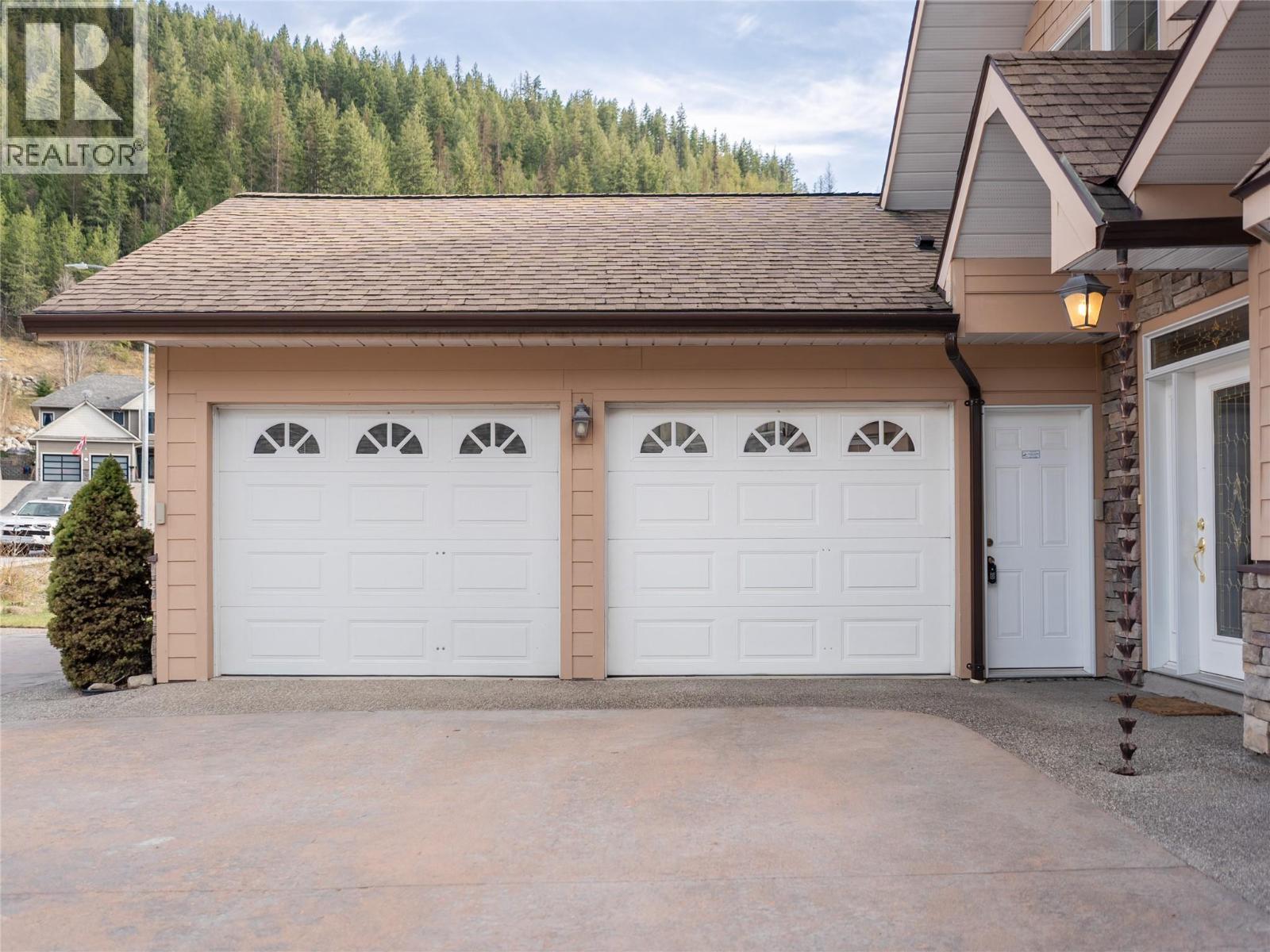 449 Hampton Gray Place, Nelson, British Columbia  V1L 7A8 - Photo 74 - 10390794