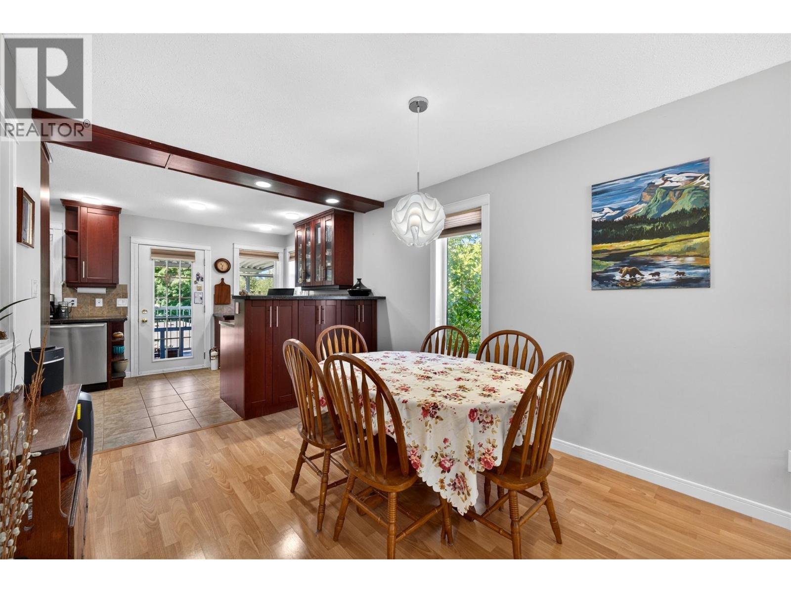 331 17 Street Se, Salmon Arm, British Columbia  V1E 1R7 - Photo 18 - 10390716