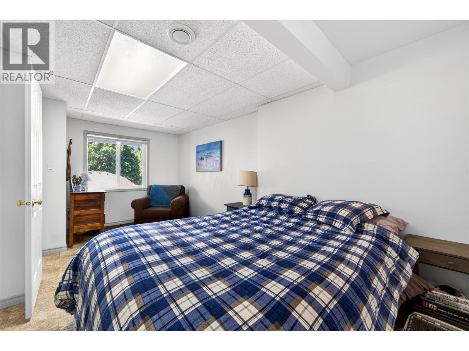 331 17 Street Se, Salmon Arm, British Columbia  V1E 1R7 - Photo 33 - 10390716