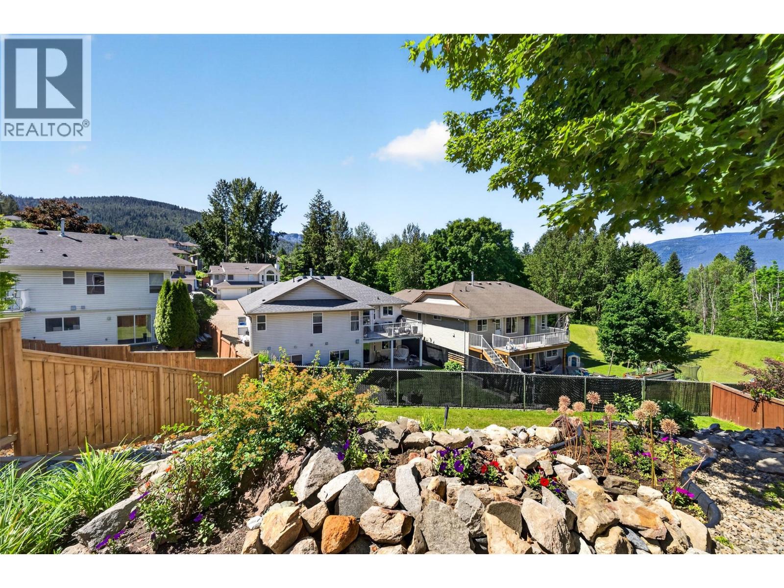 331 17 Street Se, Salmon Arm, British Columbia  V1E 1R7 - Photo 43 - 10390716