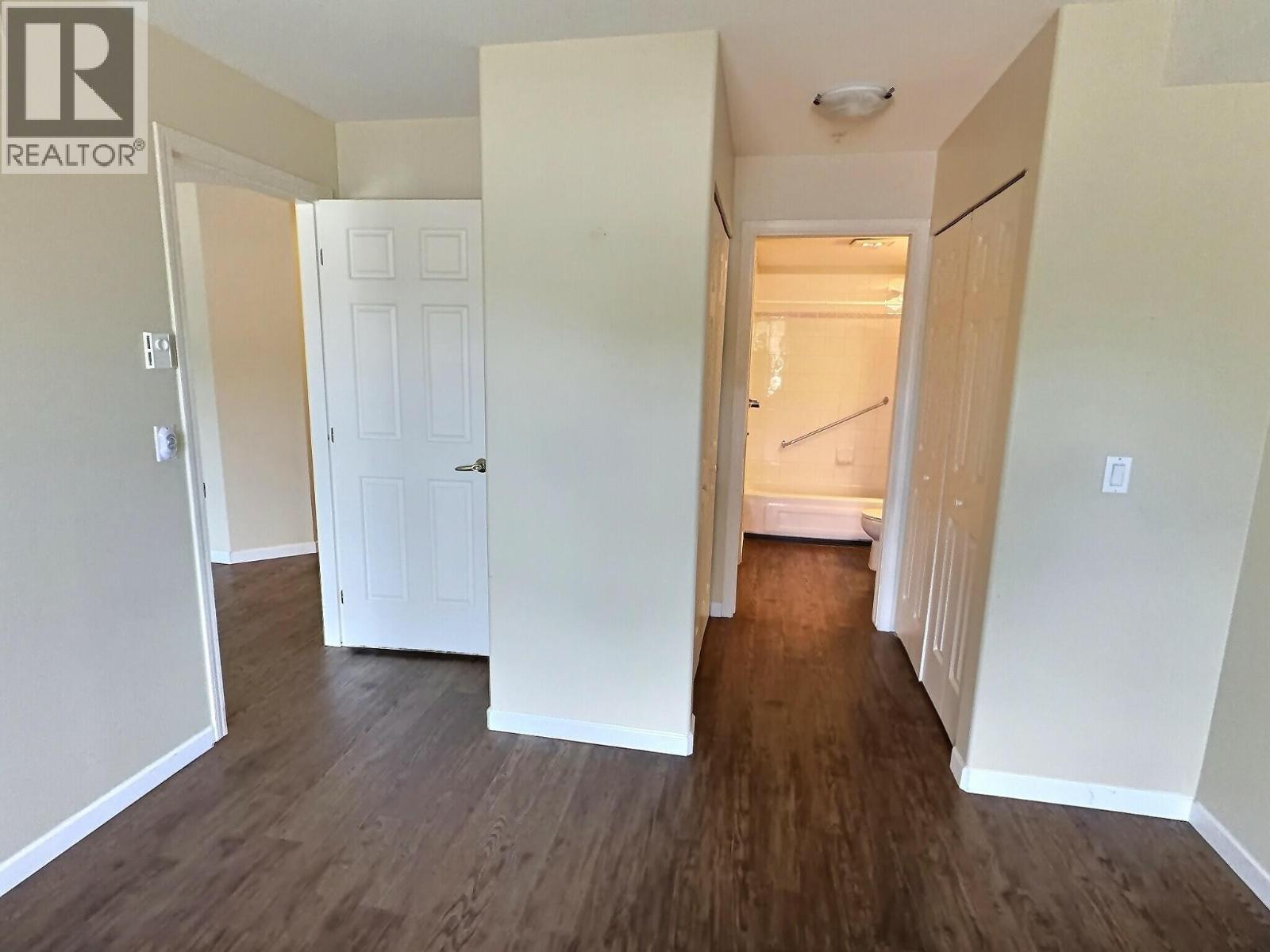 860 Nicolani Drive Unit# 214, Kamloops, British Columbia  V2B 5B3 - Photo 11 - 10390783