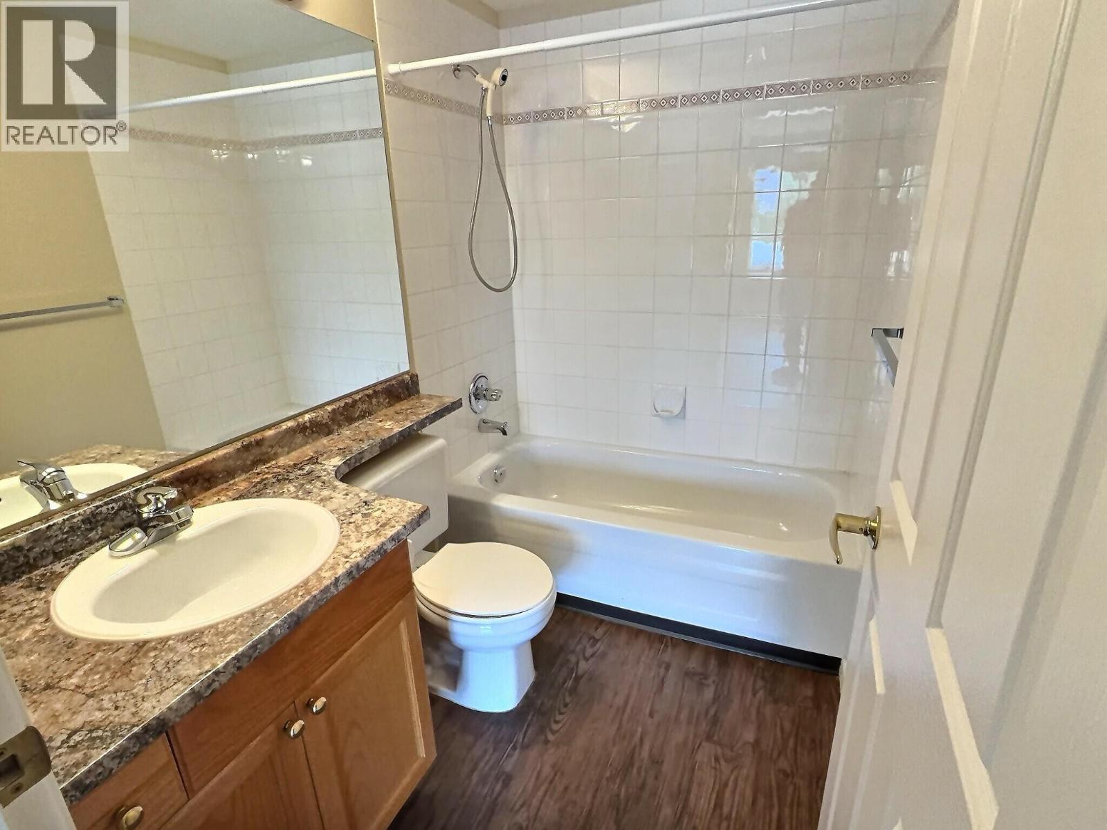 860 Nicolani Drive Unit# 214, Kamloops, British Columbia  V2B 5B3 - Photo 8 - 10390783