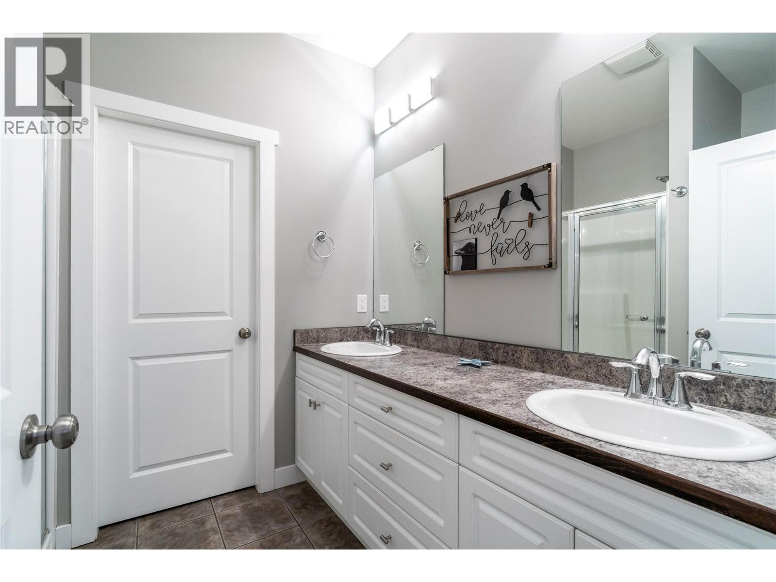 2751 15 Avenue Ne Unit# 24, Salmon Arm, British Columbia  V1E 0B5 - Photo 16 - 10390646