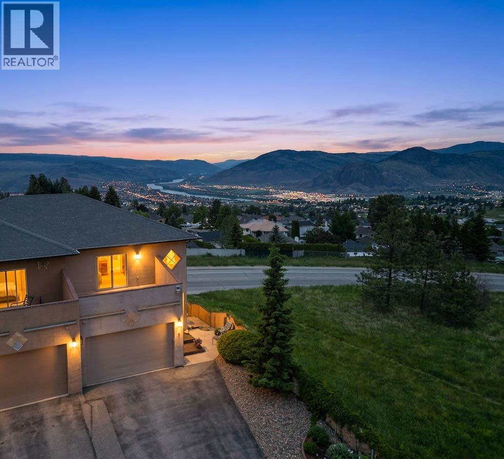 776 Dunrobin Drive Unit# 4, Kamloops, British Columbia  V1S 1X3 - Photo 3 - 10390526