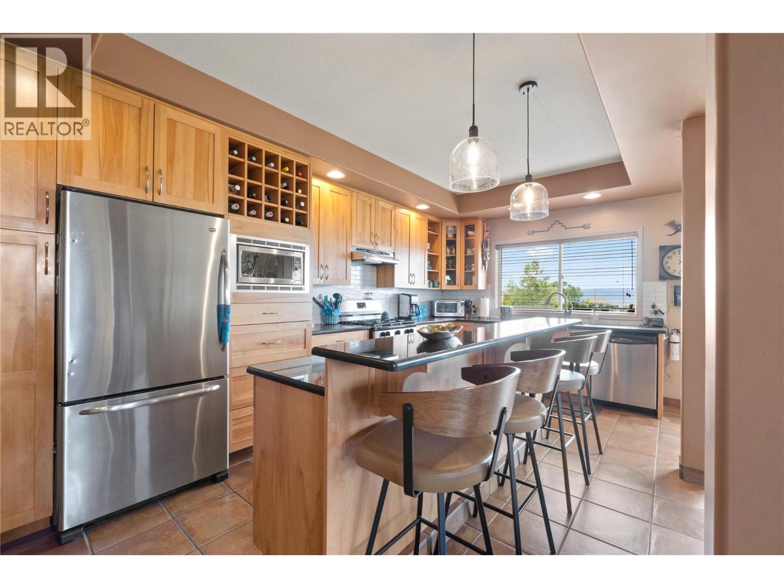 776 Dunrobin Drive Unit# 4, Kamloops, British Columbia  V1S 1X3 - Photo 7 - 10390526