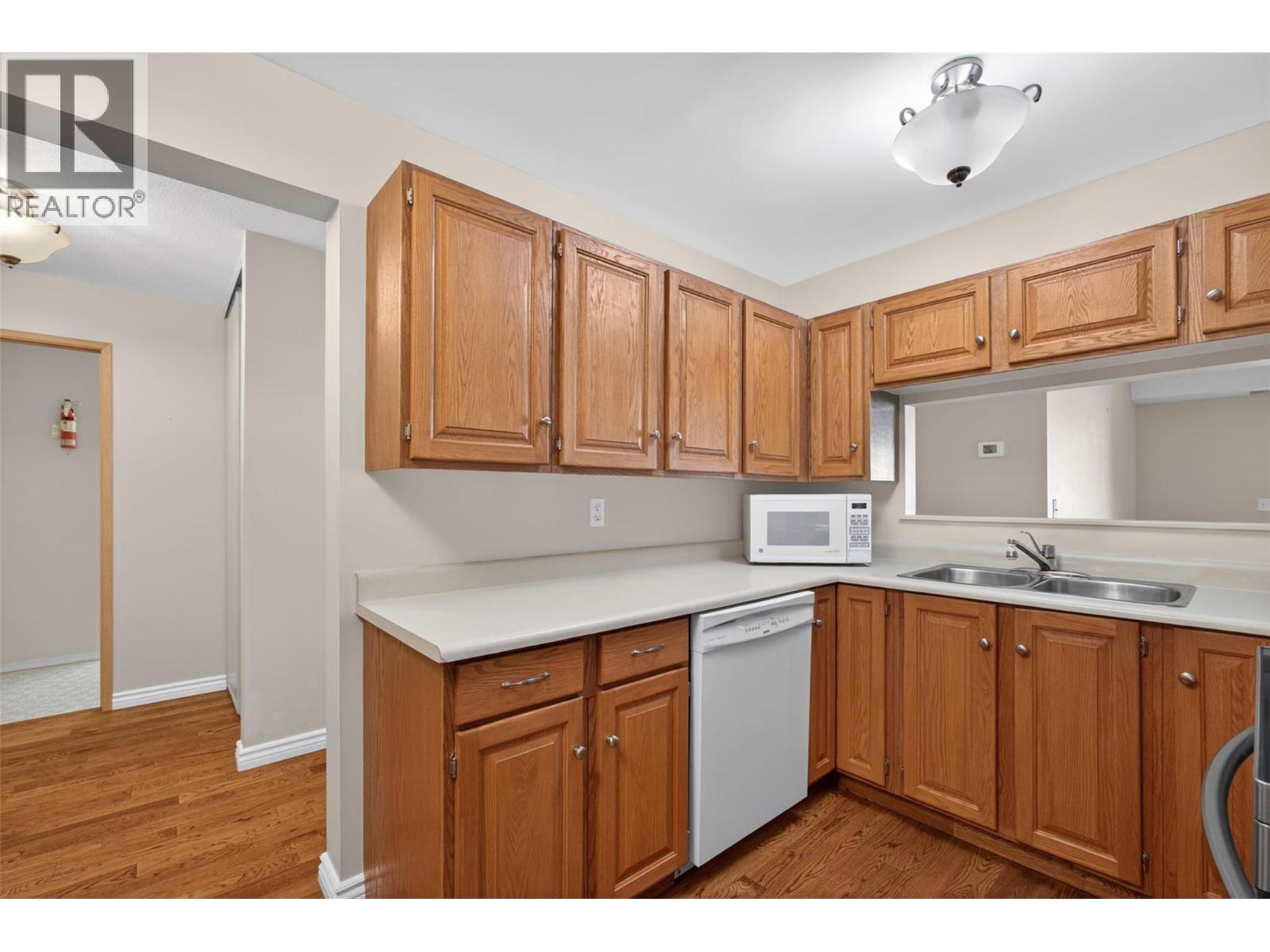 1045 Sutherland Avenue Unit# 206, Kelowna, British Columbia  V1Y 5Y1 - Photo 19 - 10387801