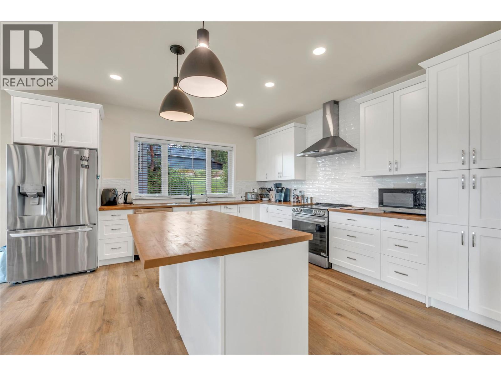 318 Hidden Valley Road, Princeton, British Columbia  V0X 1W0 - Photo 3 - 10390656