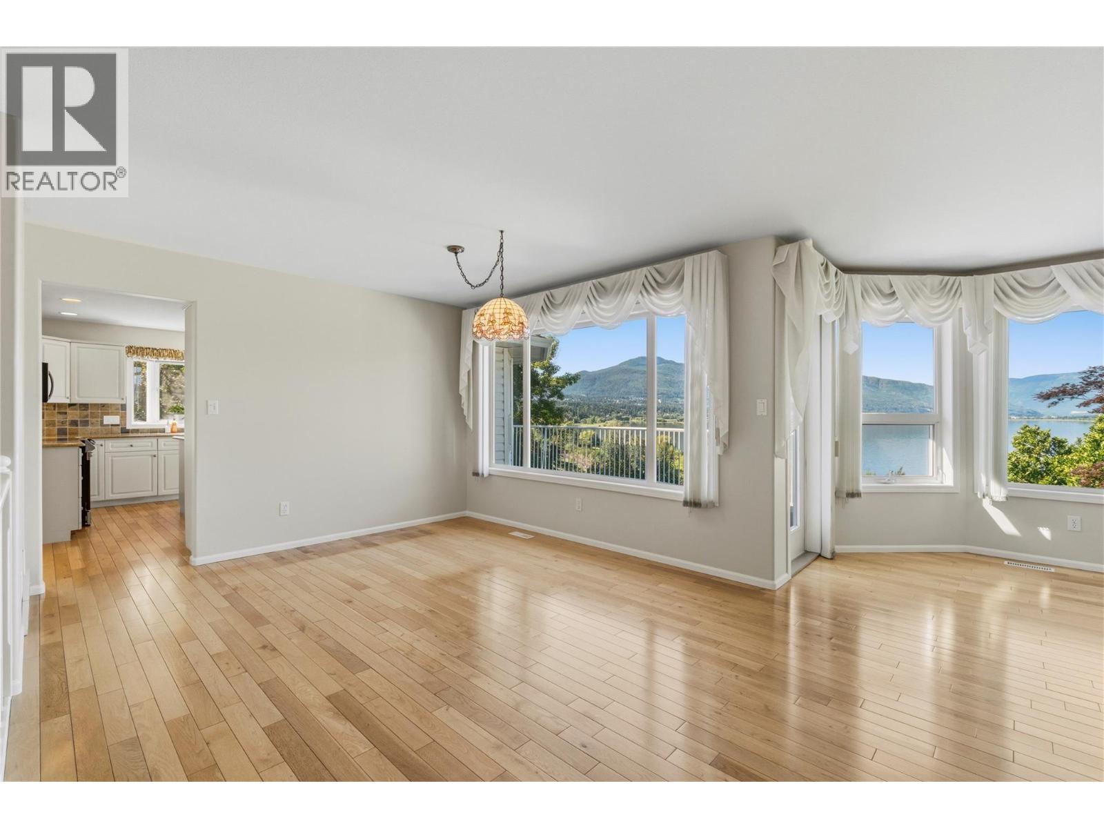 4551 13 Street Ne, Salmon Arm, British Columbia  V1E 1E3 - Photo 13 - 10390922