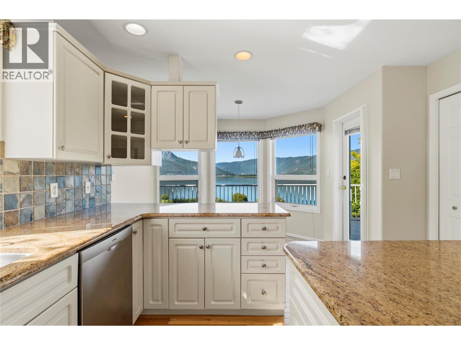 4551 13 Street Ne, Salmon Arm, British Columbia  V1E 1E3 - Photo 29 - 10390922