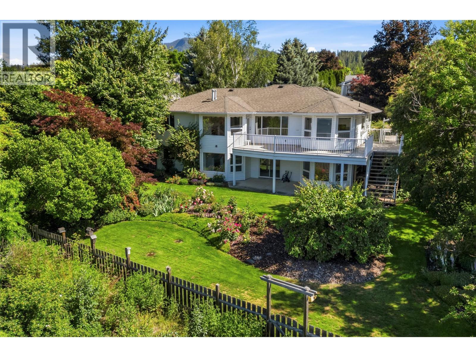 4551 13 Street Ne, Salmon Arm, British Columbia  V1E 1E3 - Photo 3 - 10390922