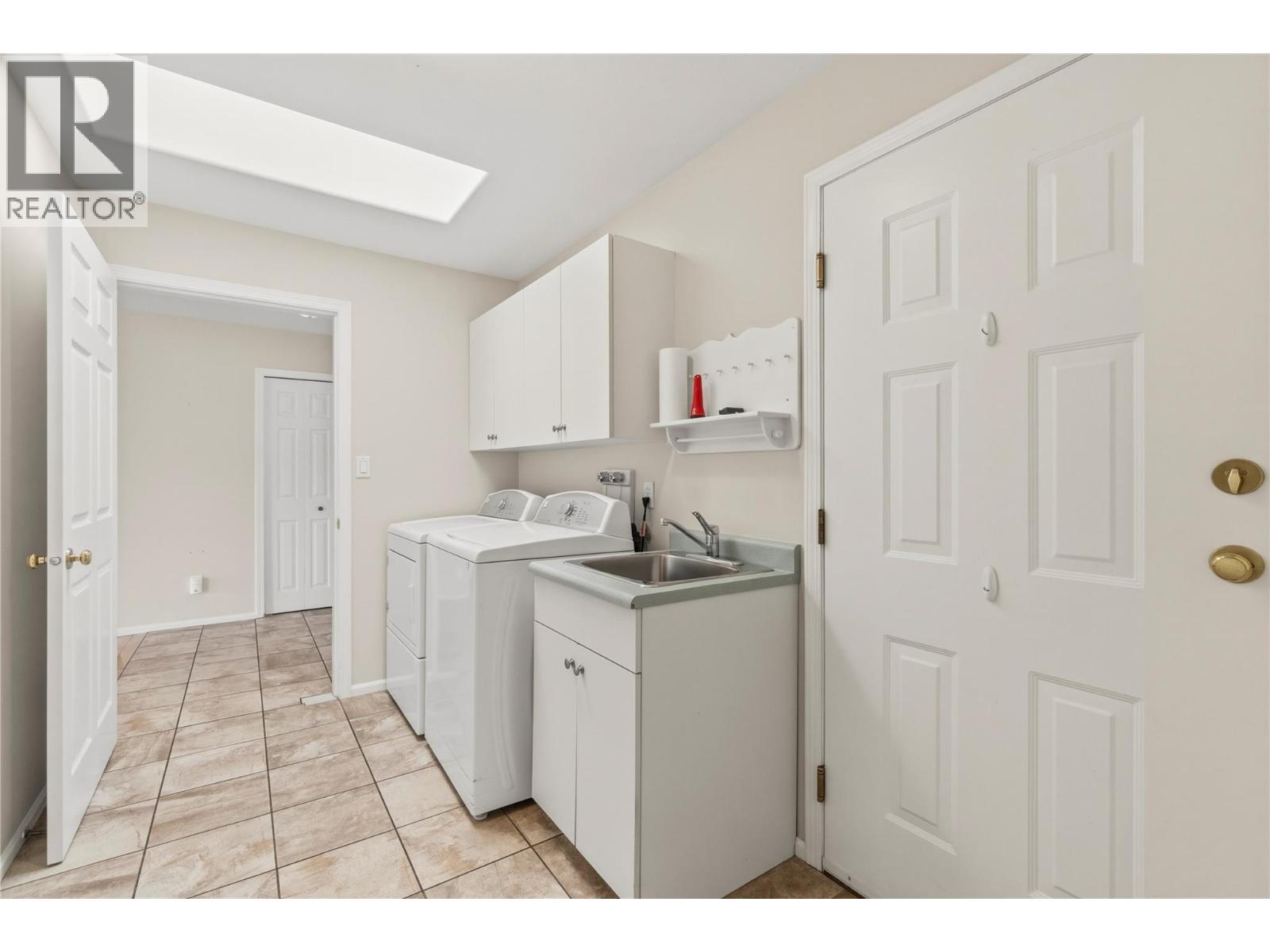 4551 13 Street Ne, Salmon Arm, British Columbia  V1E 1E3 - Photo 51 - 10390922