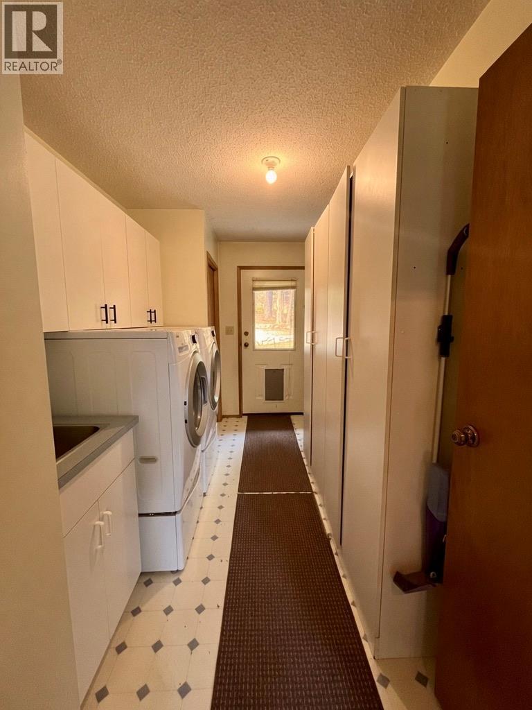 8254 Procter East Road, Procter, British Columbia  V1L 0B6 - Photo 17 - 10390125